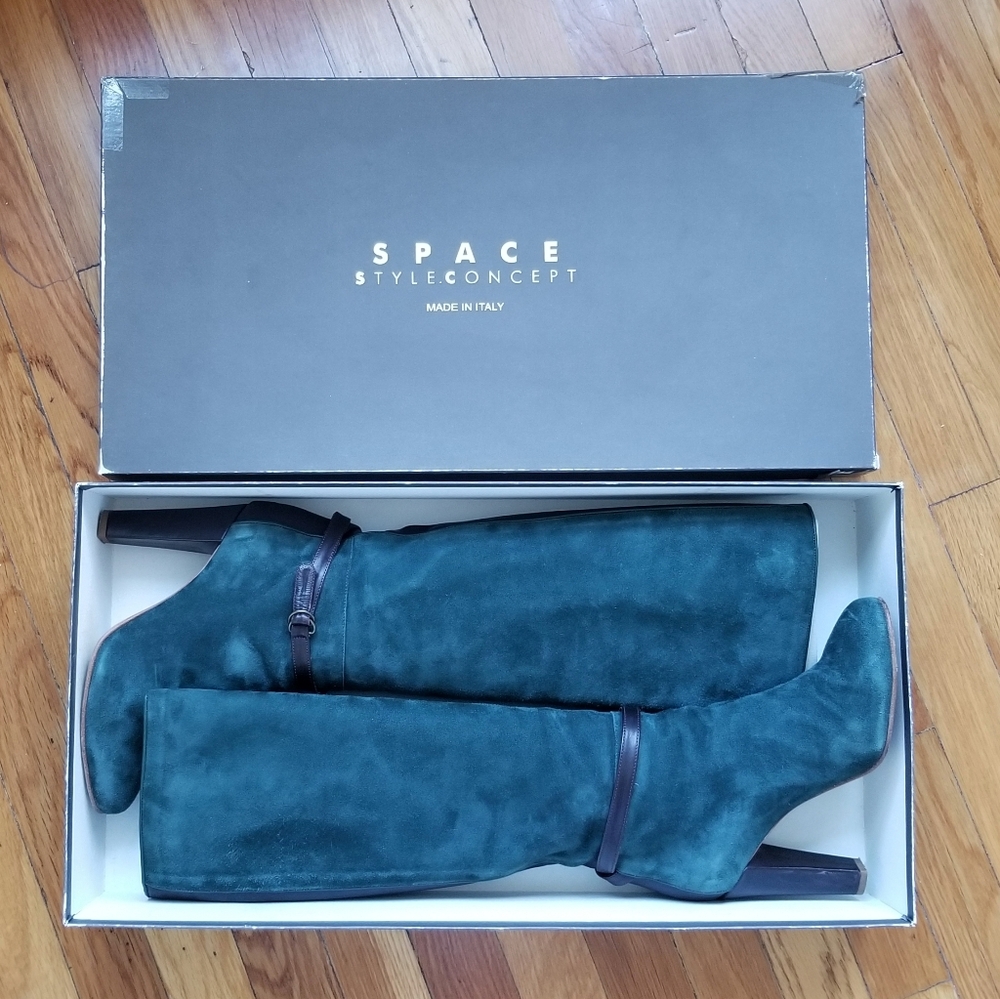Space Style Concept $689 Made in Italy Boots - Picture 10 of 13